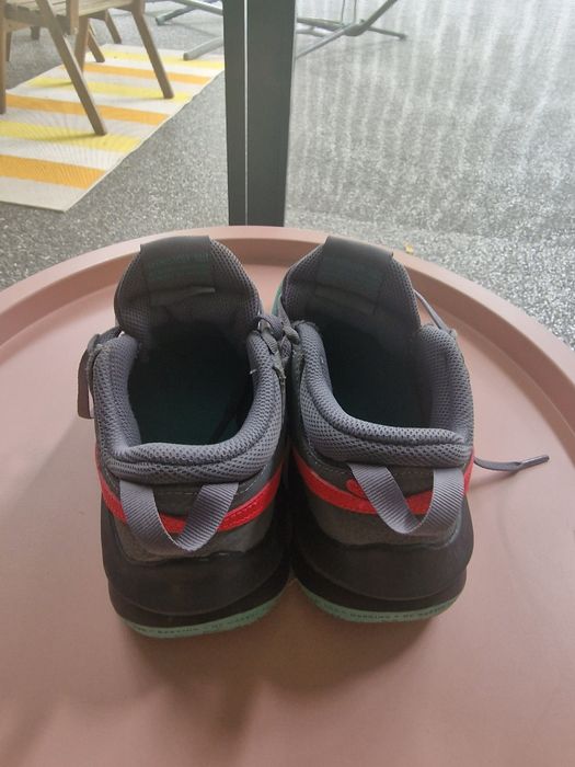 Ghete baschet Nike TEAM HUSTLE D9