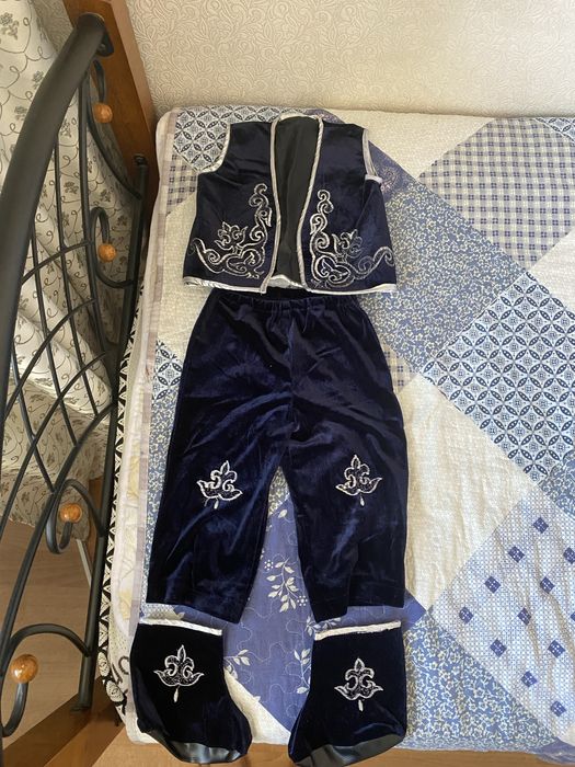 Костюм национальный на 1 год