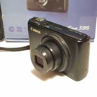 Canon PowerShot S95 IS Negru - 10 Mpx, Zoom Optic 3.8x, LCD 3.0