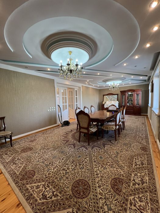 Срочно Сдается Яккасарайский р-н шикарный больщой дом