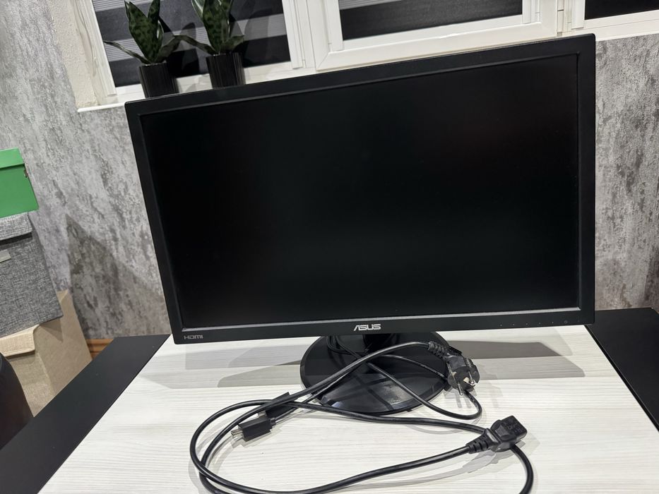 Продавам Монитор Asus VP228HE - 21.5", Full HD, черен