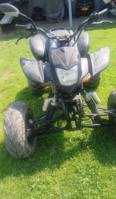 Vând ATV    Din Italia