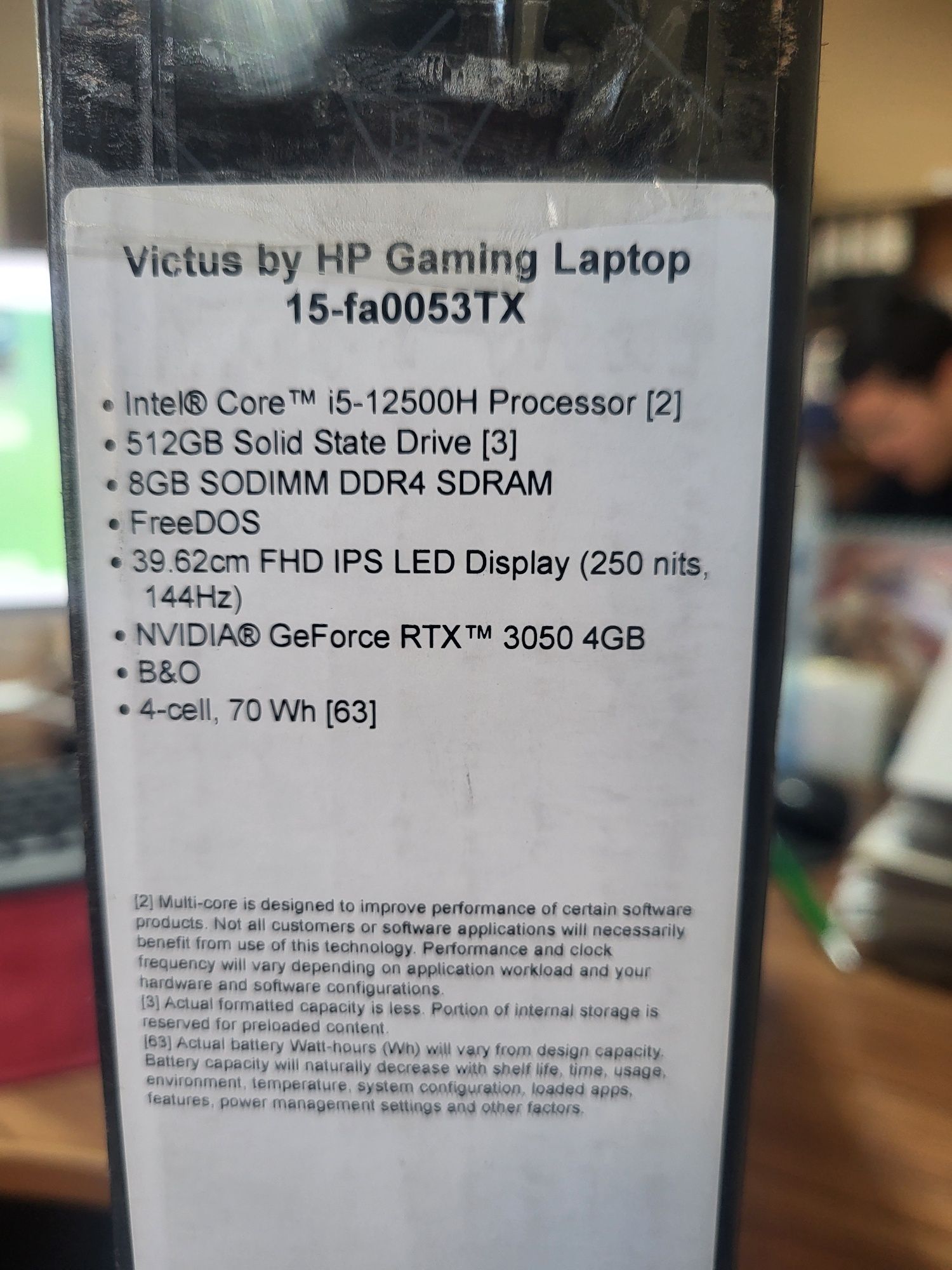 HP Victus 15-fa0033dx (9R8) (Intel Core i5-12500H/ DDR4 8GB/ SSD 512GB