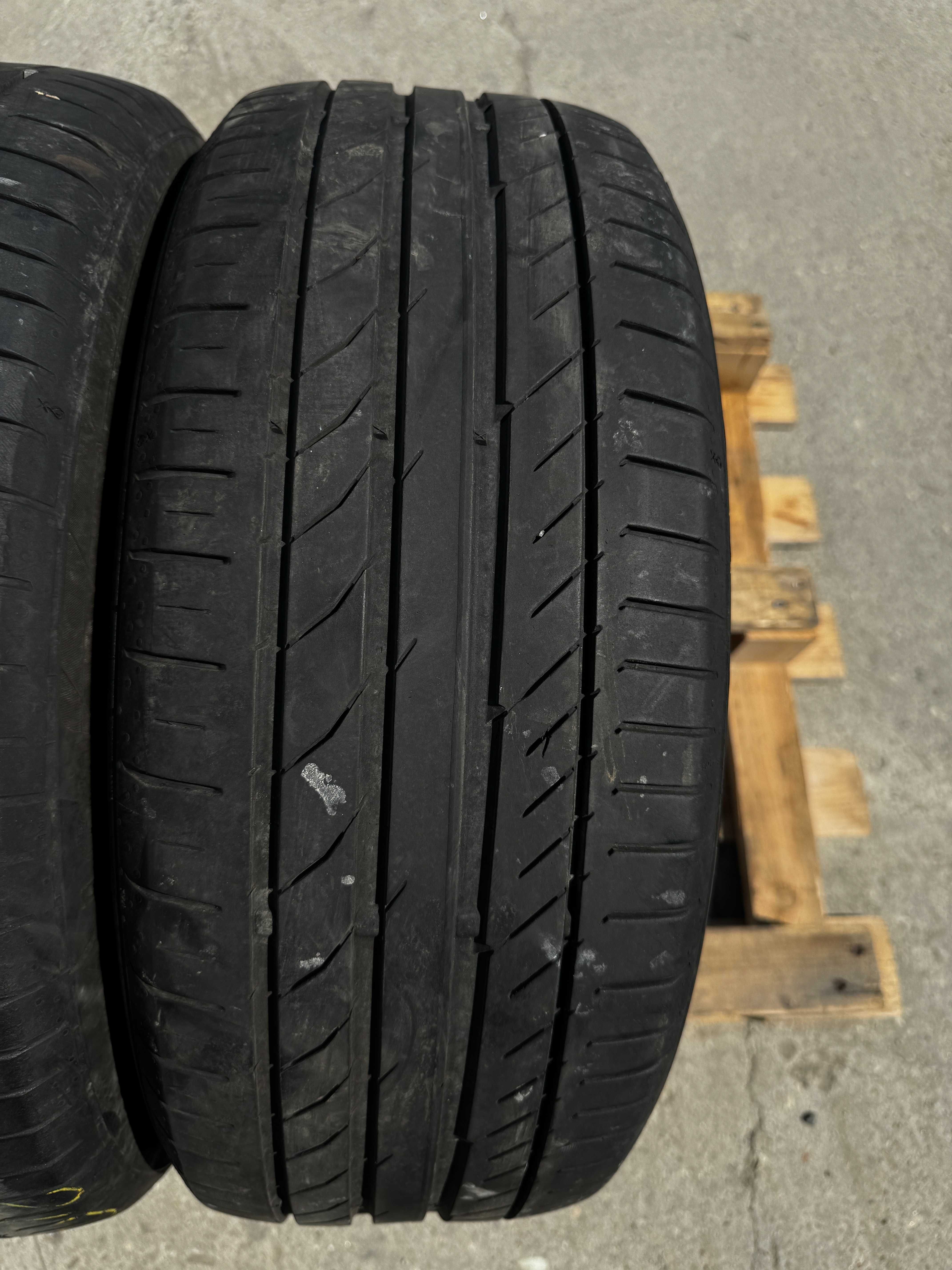 Anvelope 215/50R17 Continental Vara