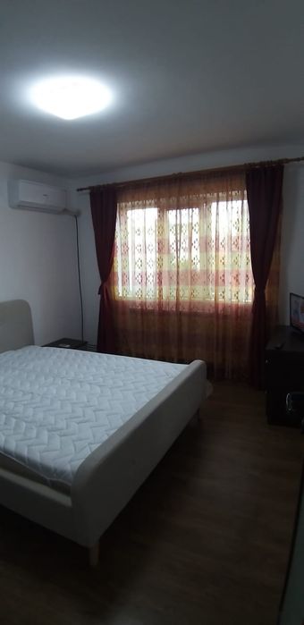 Inchiriez apartament 2 camere Targoviste micro 4