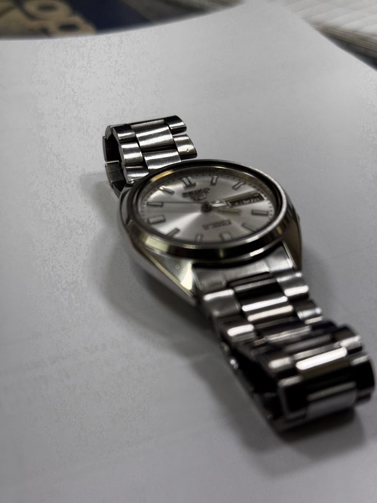 Продавам часовник SEIKO 5 - РЕВИЗИРАН
