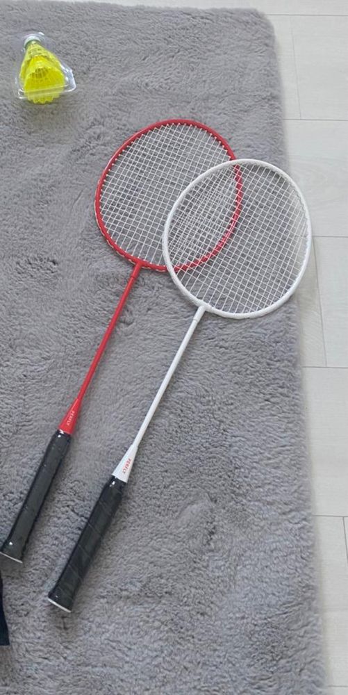 Set badminton NOU SIGILAT- 2 rachete