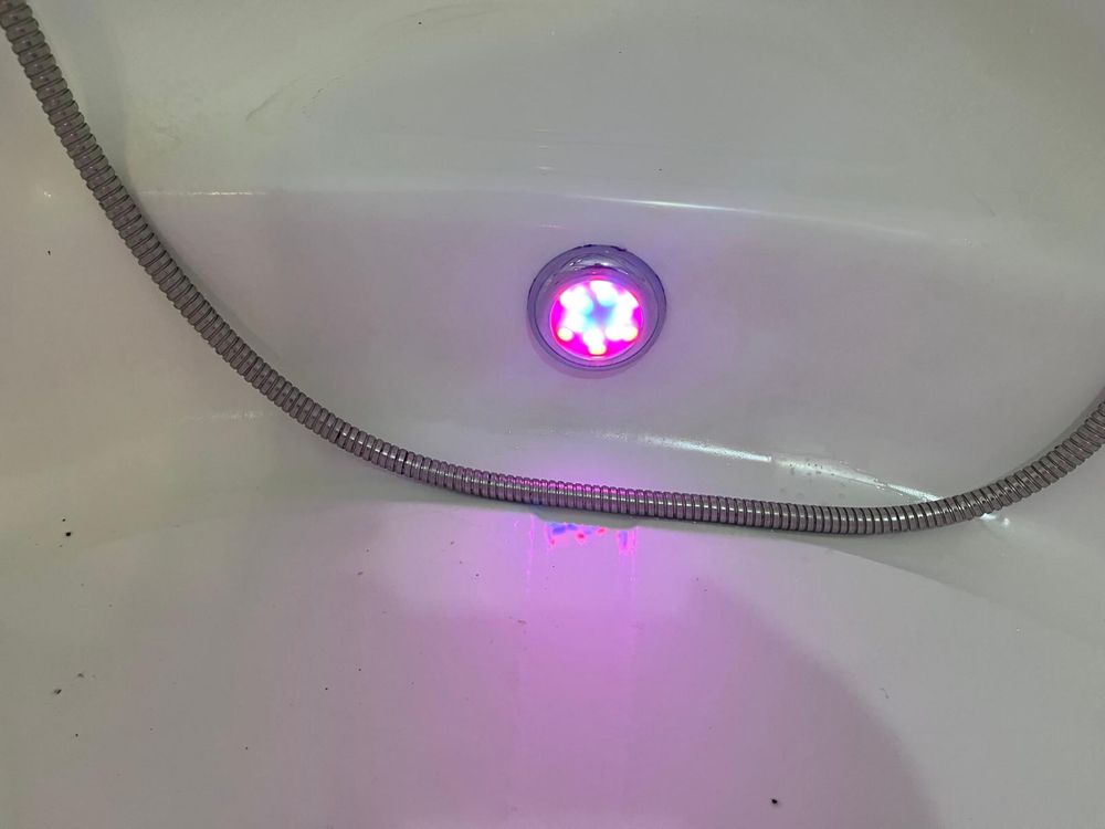 Cada jacuzzi 2 persoane