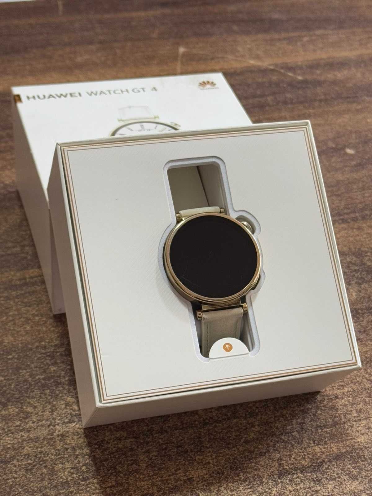 Смарт часовник HUAWEI WATCH GT 4