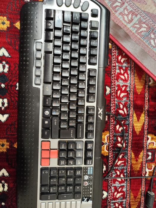 Клавиатура A4Tech X7 G800V с 128 клавишами