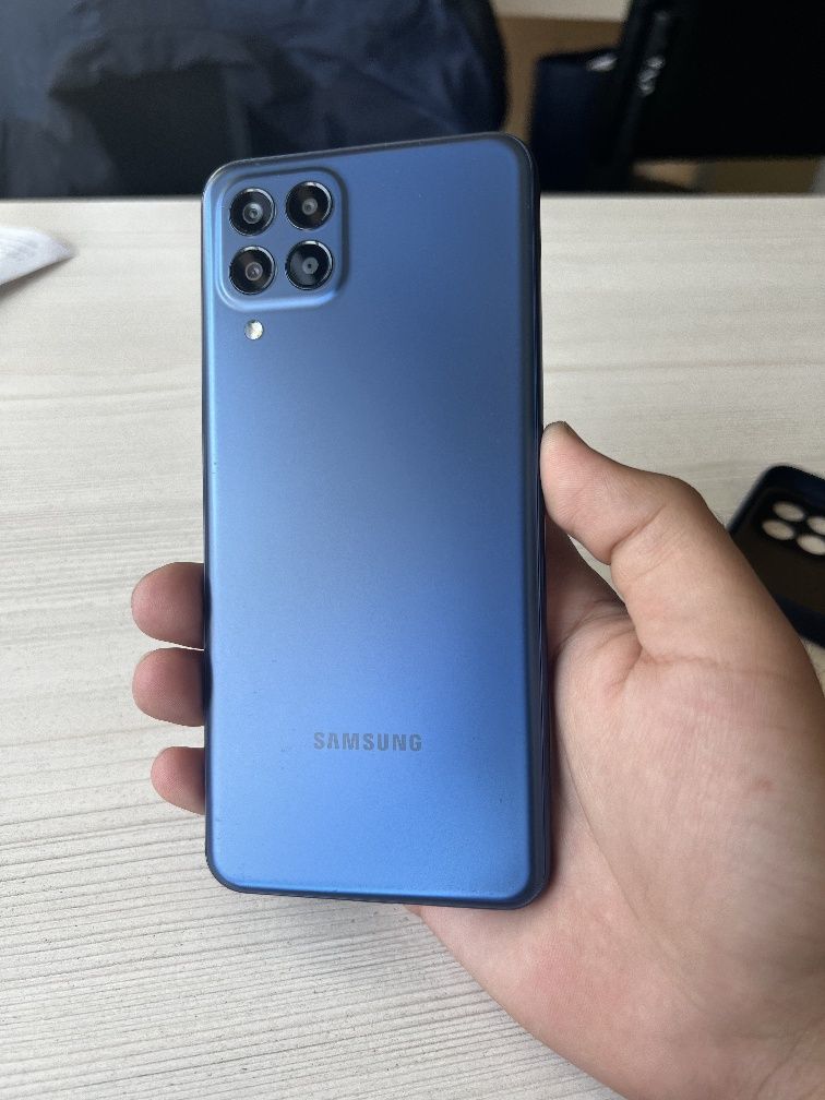 Samsung galaxy M33 5G dark blue