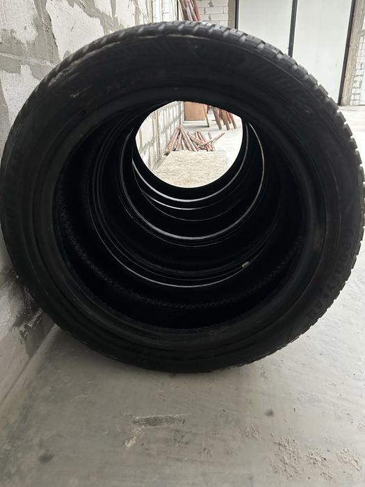Cauciucuri 225/50/17  goodyear iarna