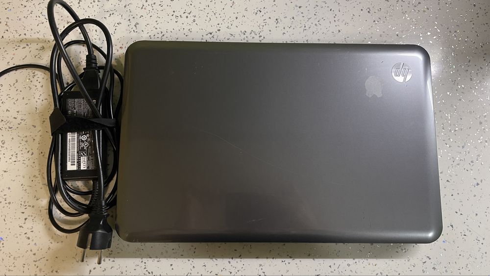 Продавам лаптоп HP Pavilion G6