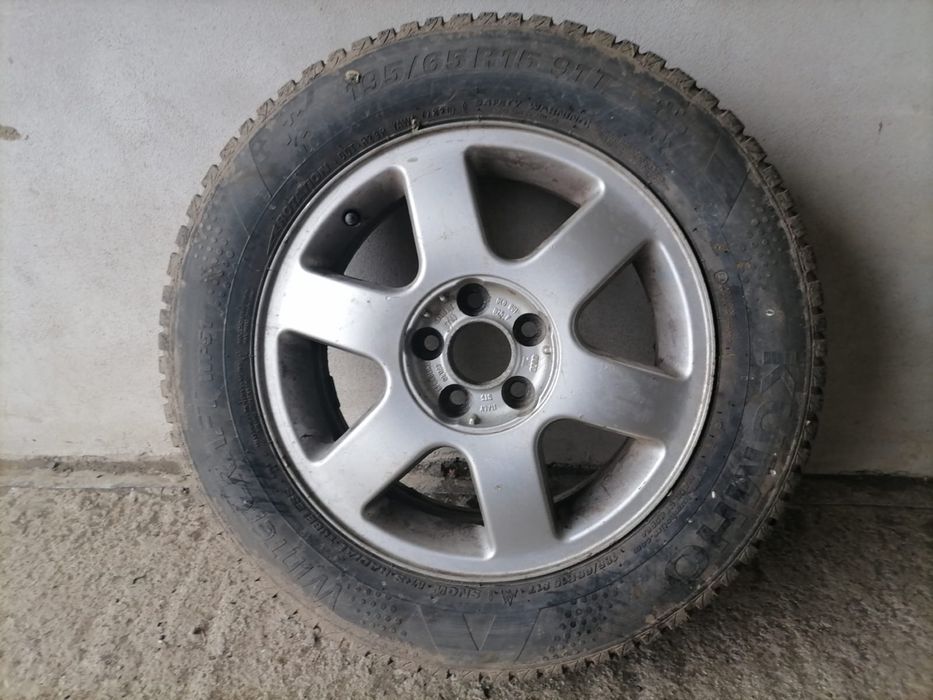 Vand jante cu cauciucuri de iarna