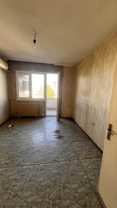 Двустаен просторен апартамент в гр.Пловдив - кв. Кючук Париж!