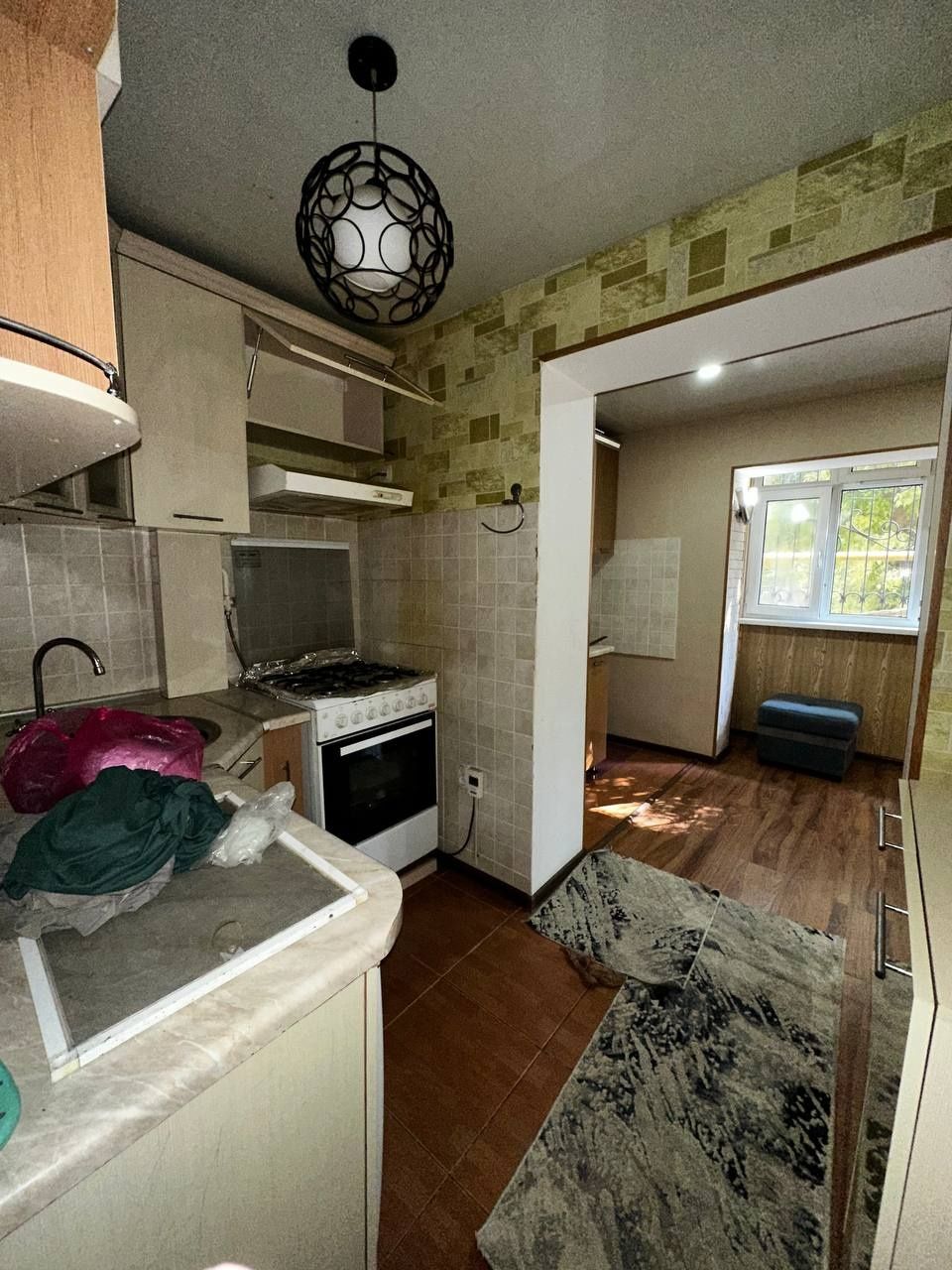 Продам чил 24 кв 2хона 1 этаж 5 этажлий дом 3.6 ва 1.3 балкон грузинск