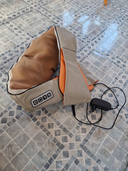 Продам массажёр для шеи