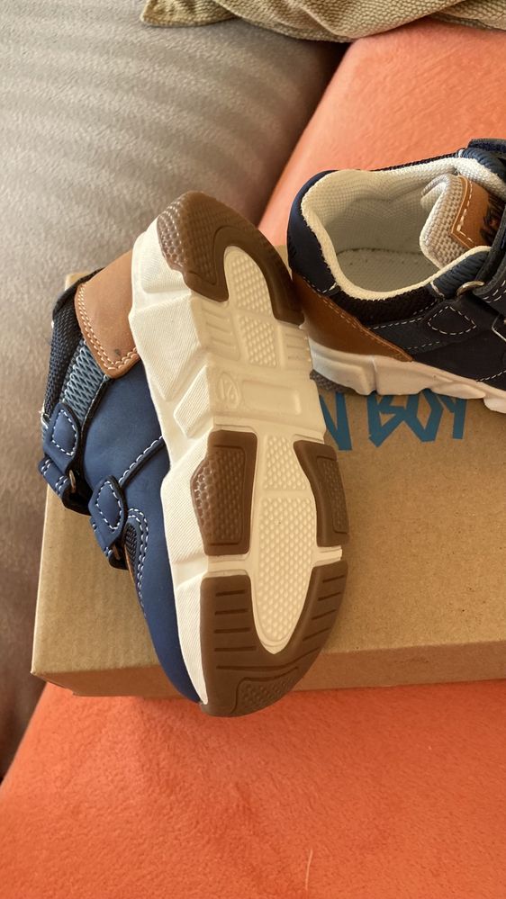 Pantofi cu scai Action Boy BLEUMARIN nou cu eticheta