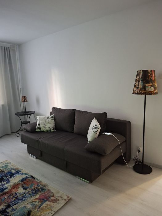 Inchiriez garsoniera Calea Moșilor