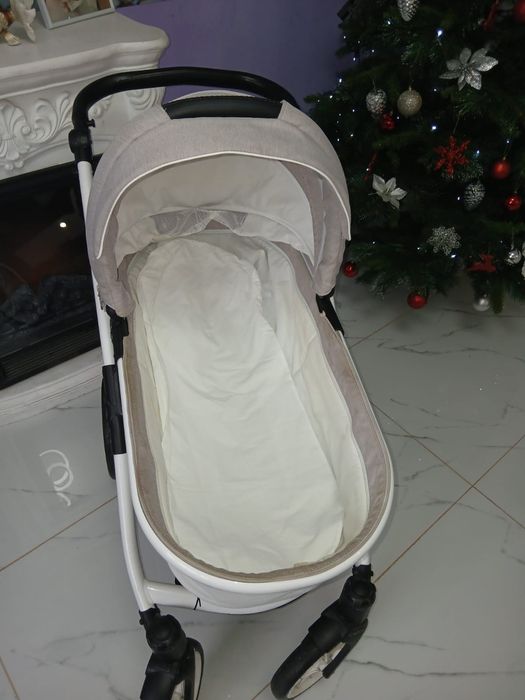 Vand căruț copii  venici