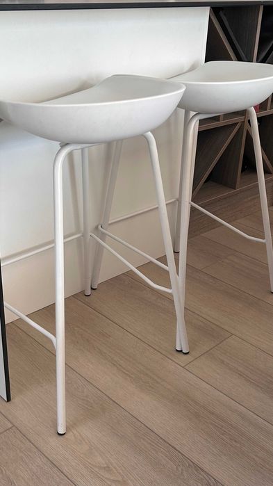 Комплект от 4 бар стола