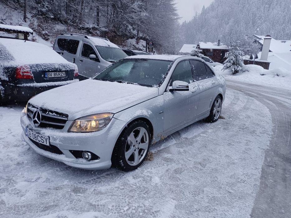 Mercedes-Benz C220