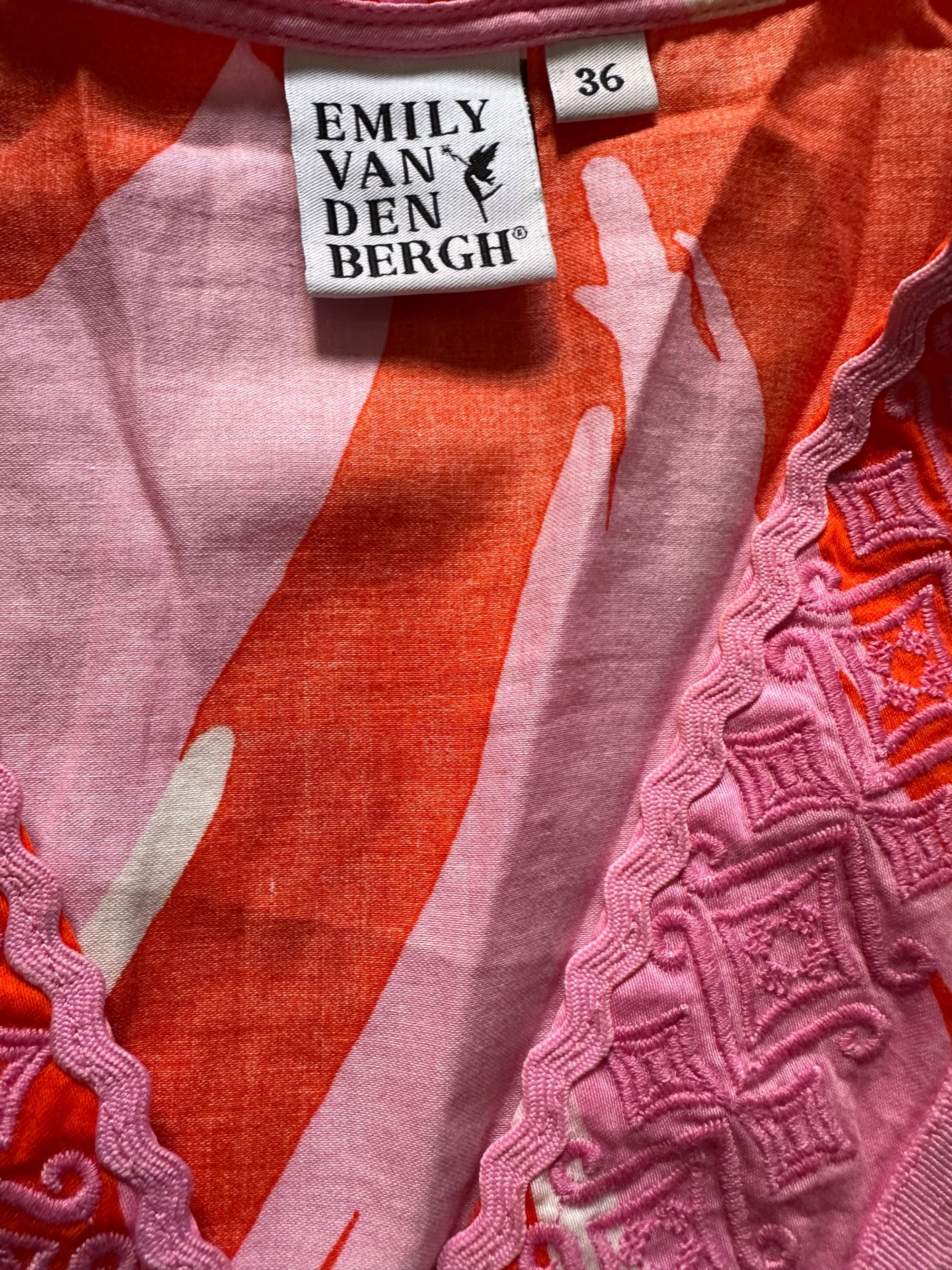 Bluza/top Emily Van Den Bergh, M, noua fara eticheta