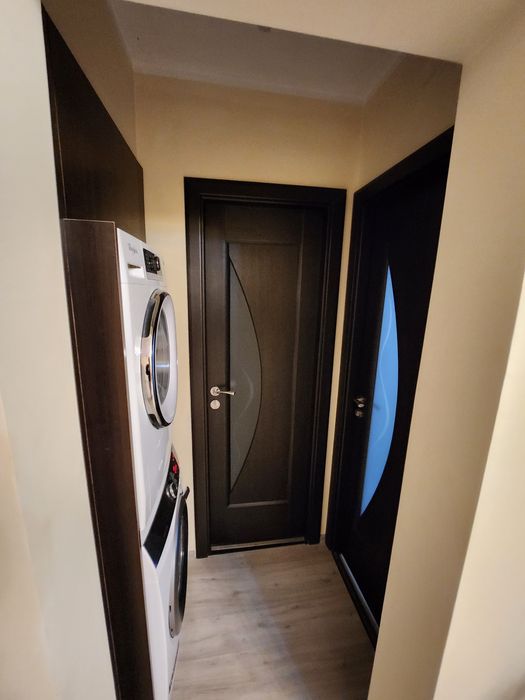 Vind apartament 2 camere , mobilat ,utilat , tiglina 1 ,lângă Tribunal