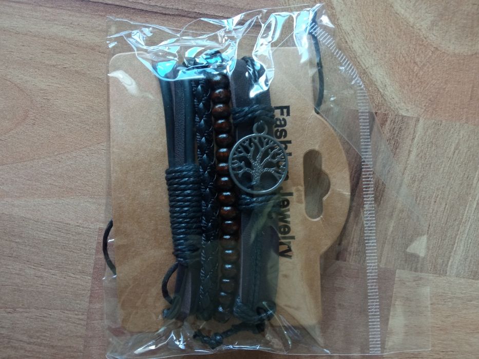 Кожена  гривна стилна