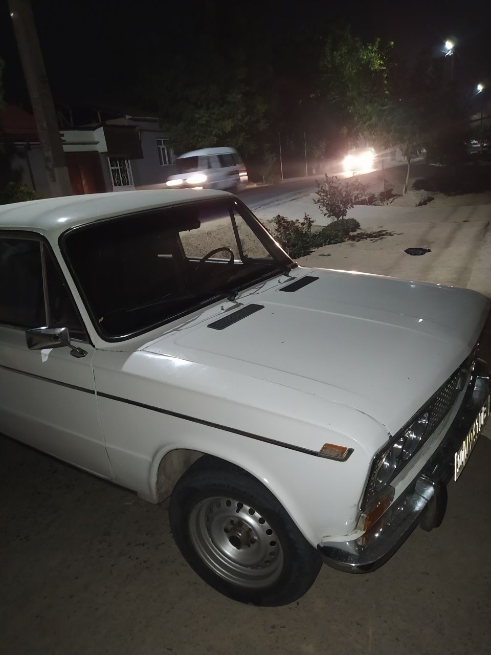 Vaz 2103 holati yaxshi mator hadavor yaxshi Karobka niva qoʻyilgan