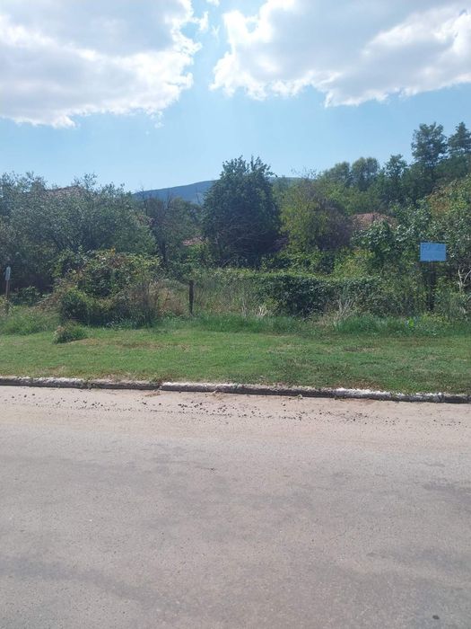 Продава се Парцел в с. Зимница, Област Стара Загора - 560 кв.м за 18 €/кв.м - Снимка #1