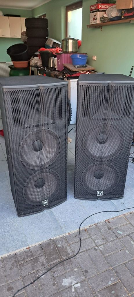 Vând boxe electro voice tour tx 2152