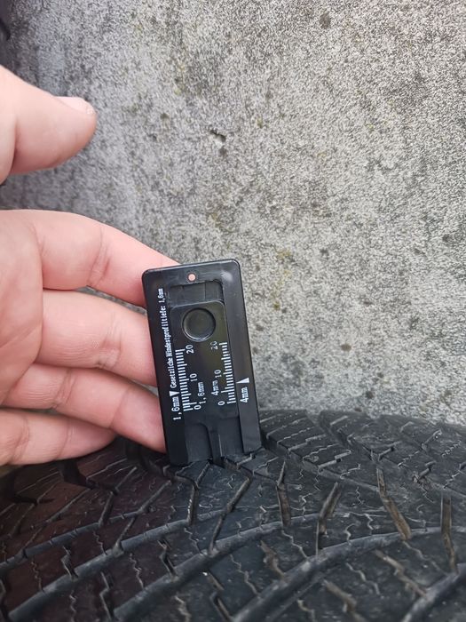 Гуми 255/55/18 и джанти с гуми 215/70/16 за Митсубиши Аутлендър 2