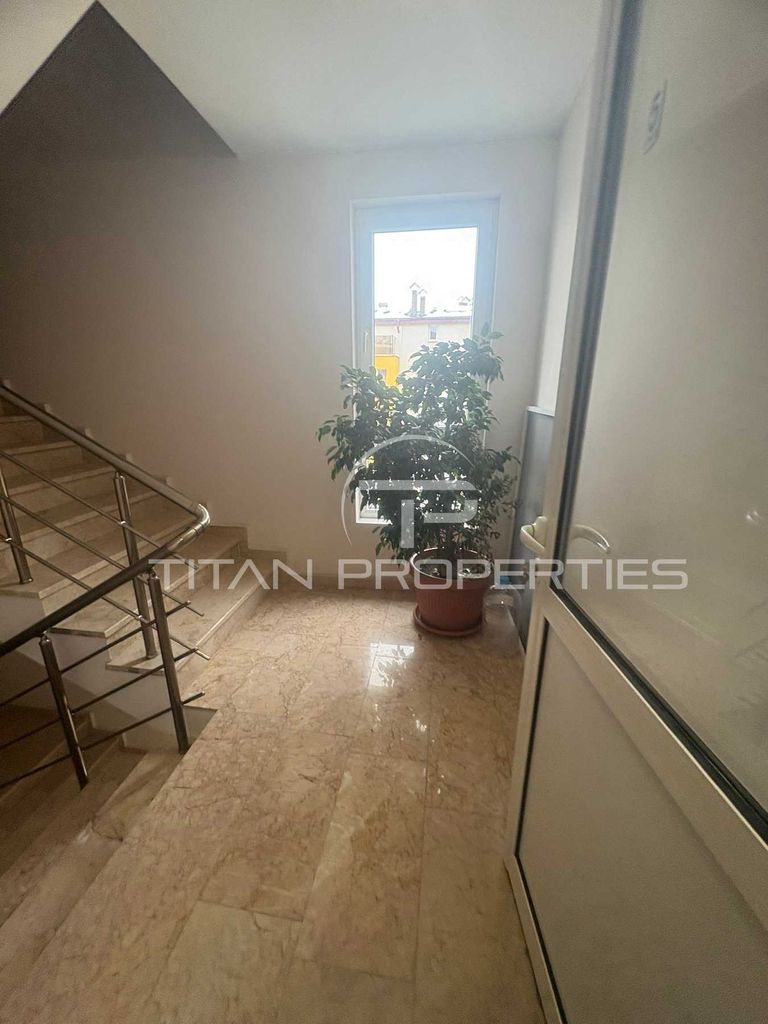 Продава се Двустаен апартамент в Пловдив, Христо Смирненски - 78 кв.м за 1347 €/кв.м - Снимка #9