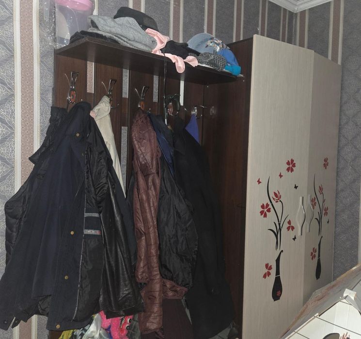 Прихожая с вешалкой