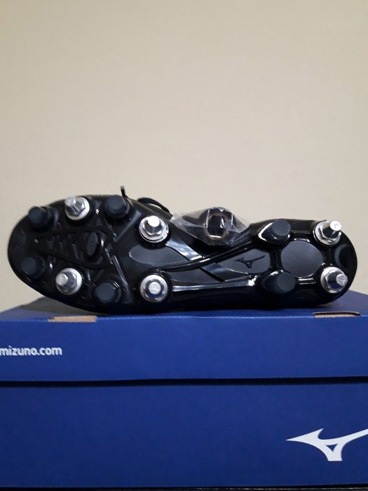 Професионални бутонки MIZUNO MORELIA NEO II MIX номер 39