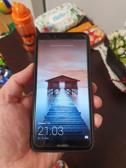 Huawei y6 2018 .