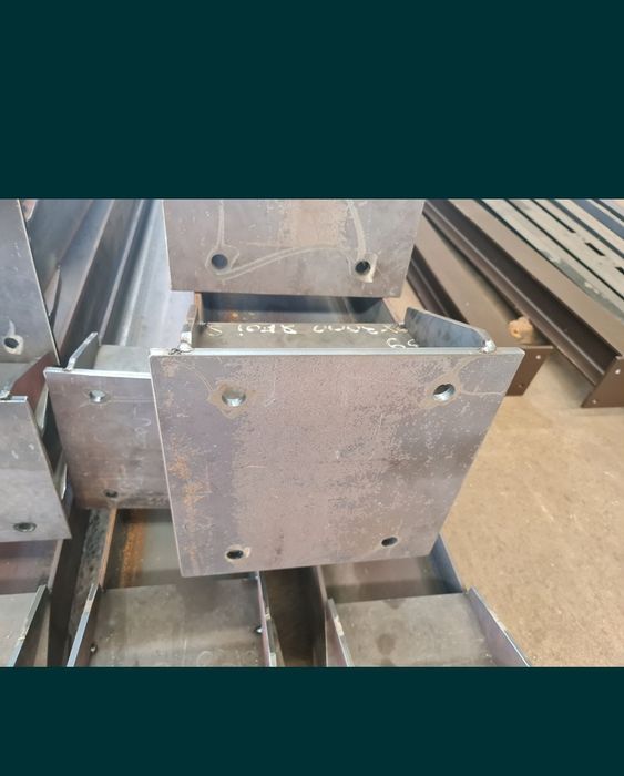 Hale agricole metalice casetate
