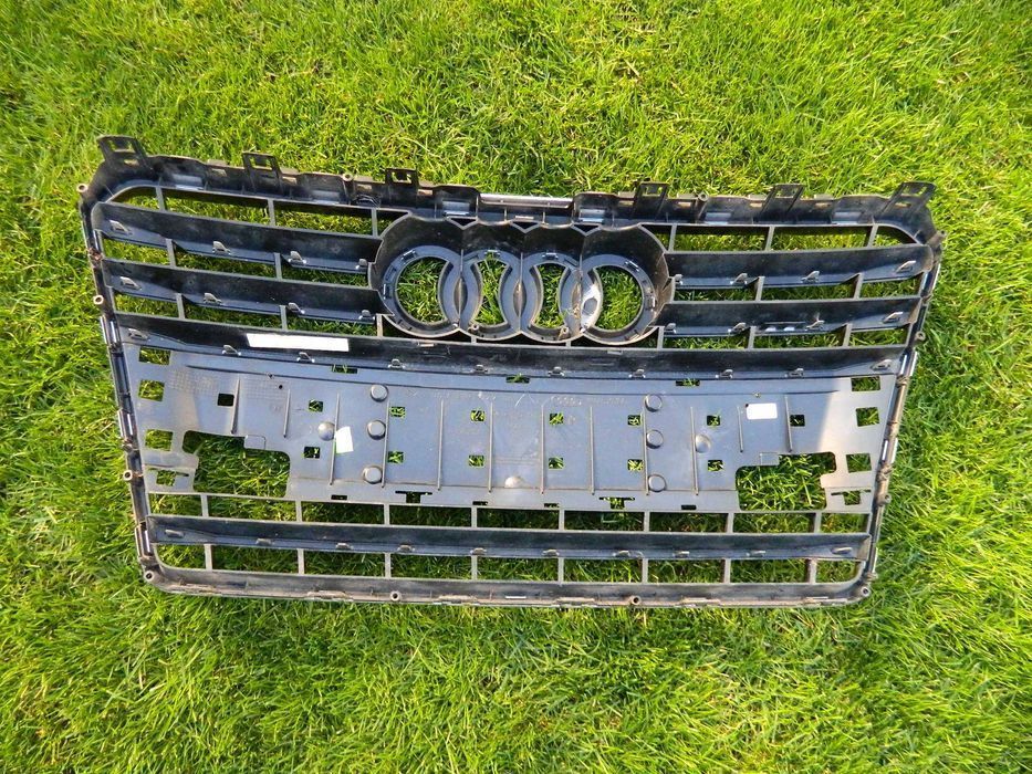 Grila centrala Audi A7 S-Line 2012-2015 cod 4G8853651C