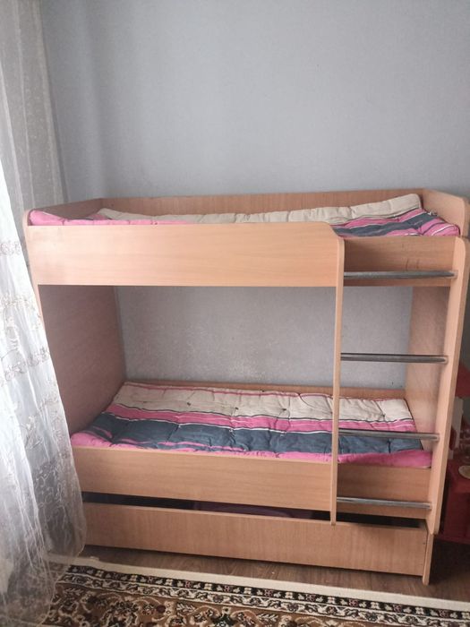 продам кровать срочно