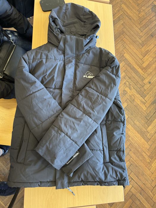 FLAIR яке почти чисто ново