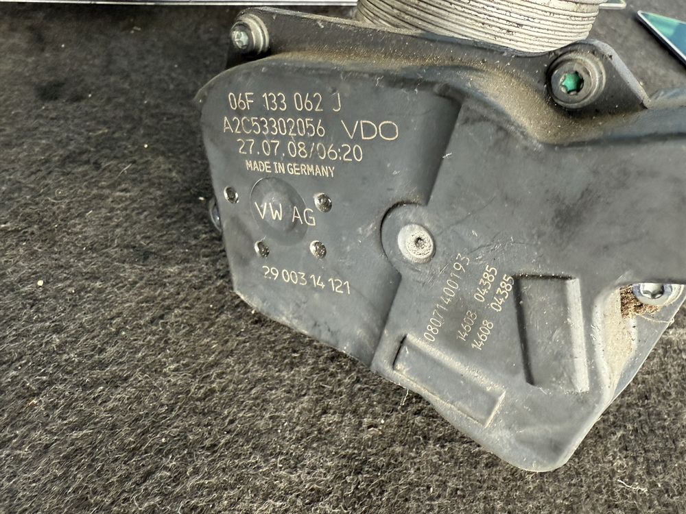 Ауди А4 А5 А6 2.0tfsi дросел клапа Audi A4 A5 06F133062J Seat тфси Vw