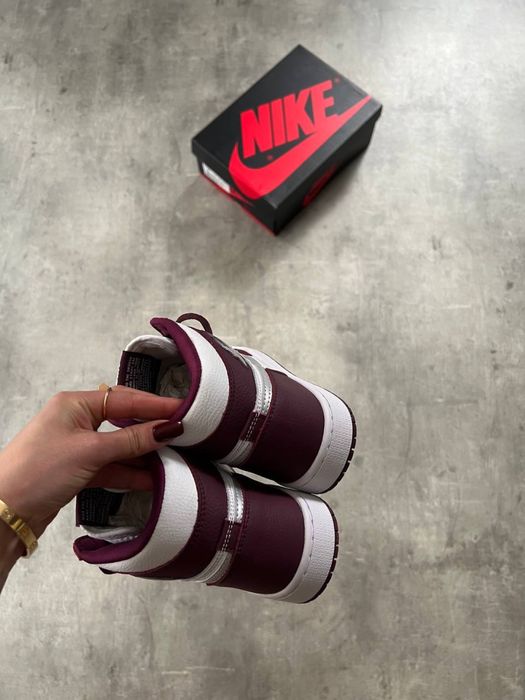 Air Jordan 1 High OG “Bordeaux”