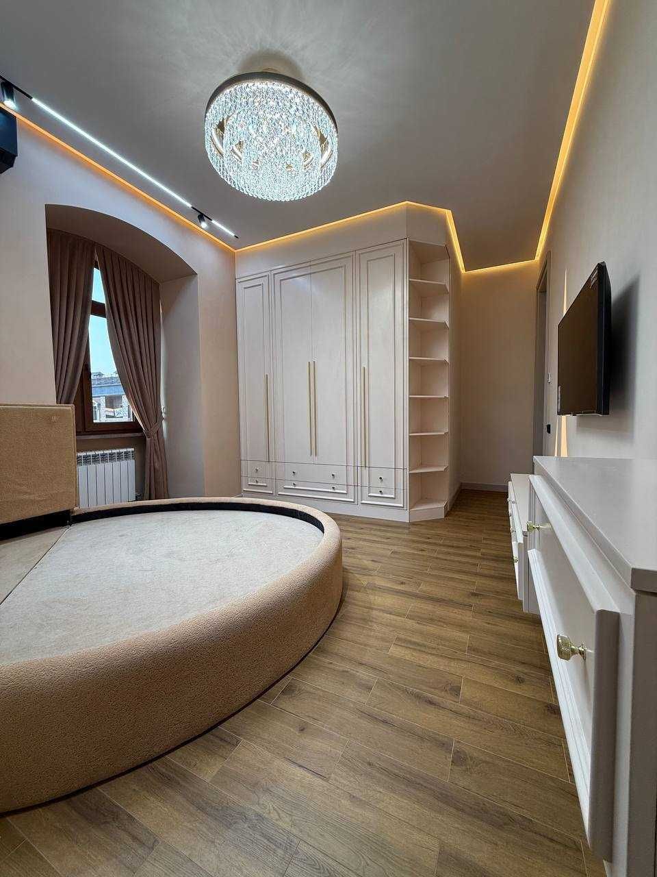 Продается 4х квартира в ЖК Parisien, Новостройка,Яккасарайский район