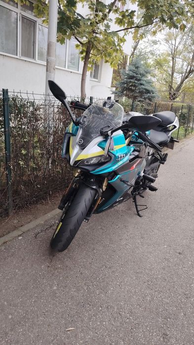 Schimb cu dubă Cf moto 300sr ABS 2022. A2 vând sau schimb+ diferența
