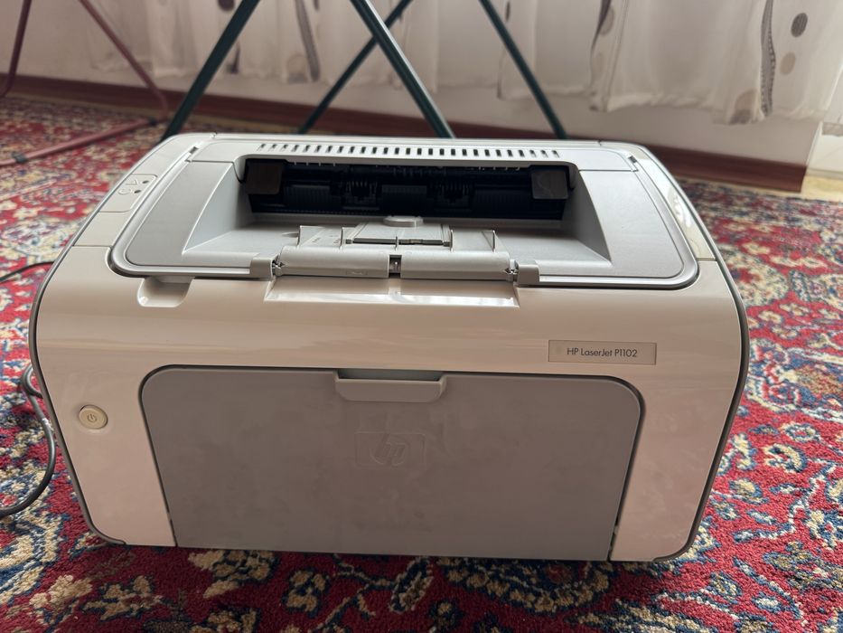 Принтер HP LaserJet P1102