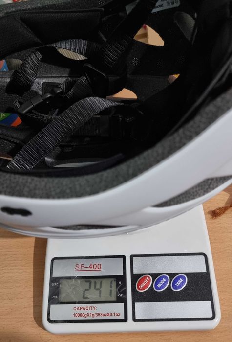 ROCKBROS. Сверхлегкий велосипедный шлем для взрослых