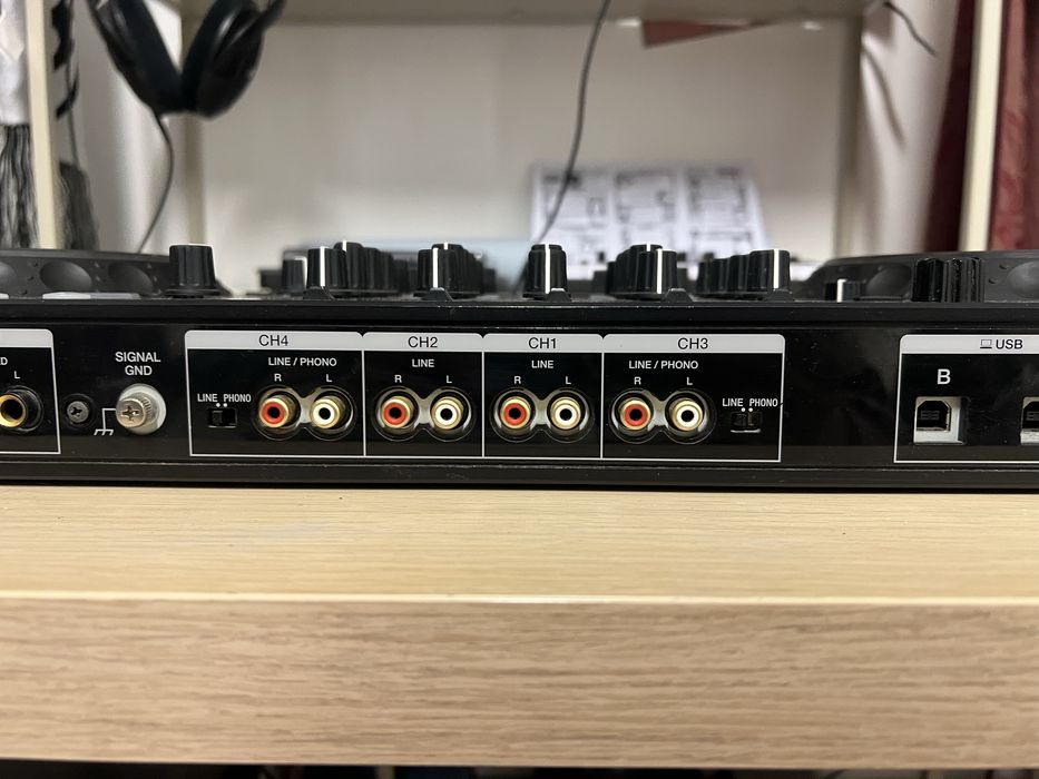 Pioneer DDJ1000 с Pioneer чанта