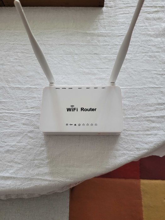 Wi-Fi рутер Smartcom работещ с всички интернет доставчици