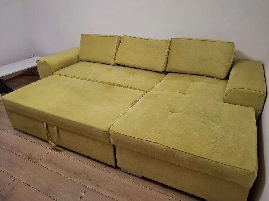 Coltar extensibil în stare buna